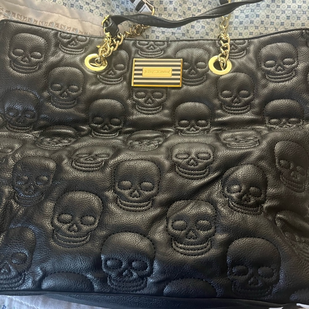 Betsey Johnson Black Skull Embossed Shoulder Bag
